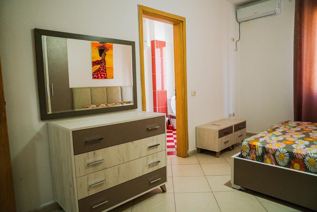 Apartament Casas Del Mar Dıraç Dış mekan fotoğraf